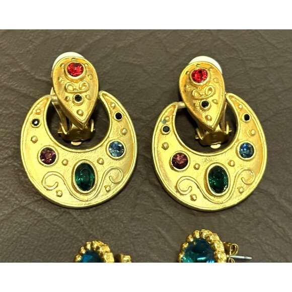 Lot of 2 80’s Vintage Runway Clip Pierced Door Knocker Enamel Earrings Gold Tone - Picture 6 of 8